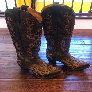 Womens “Corral” Vintage Western Boots